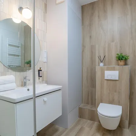 Polanki Aqua Premium - W Cenie Nielimitowany Dostęp Do Strefy Aqua Kołobrzeg